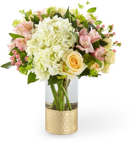 The FTD Simply Gorgeous Bouquet